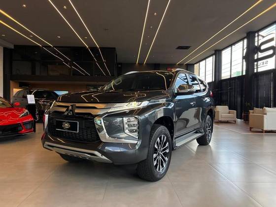 MITSUBISHI PAJERO SPORT 2.4 16V MIVEC TURBO DIESEL HPE AWD AUTOMÁTICO